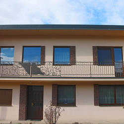 Exteriérové zábradlie na balkón Exteriérové zábradlie na balkón