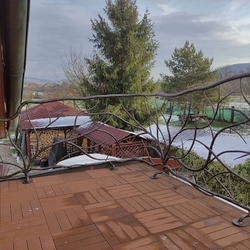 Luxusné balkónové zábradlie - ručne vykované konáre stromu Luxusné balkónové zábradlie - ručne vykované konáre stromu